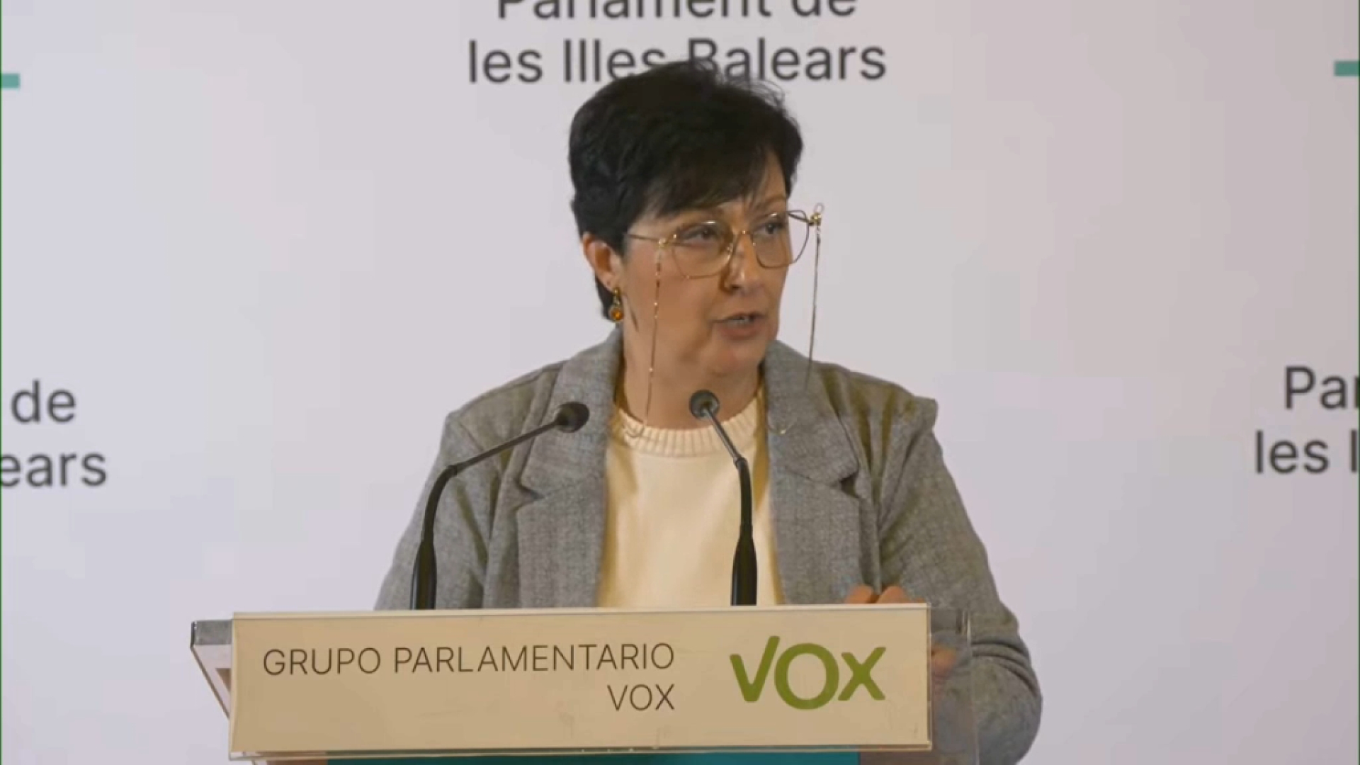 Vox acusa el PP de ser “una estafa”