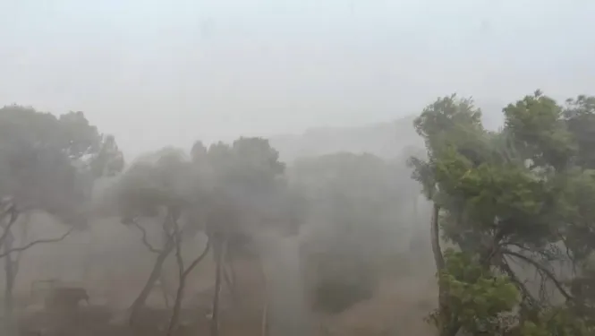 La forta tempesta sacseja Mallorca