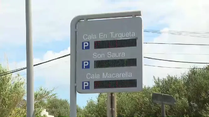 El servei d’informadors a les platges verges de Menorca ja està en marxa