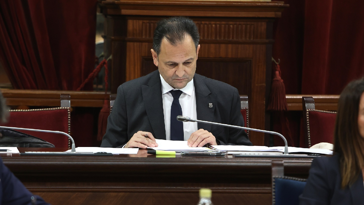 Presentada la moció de censura contra Llorenç Córdoba al Consell de Formentera
