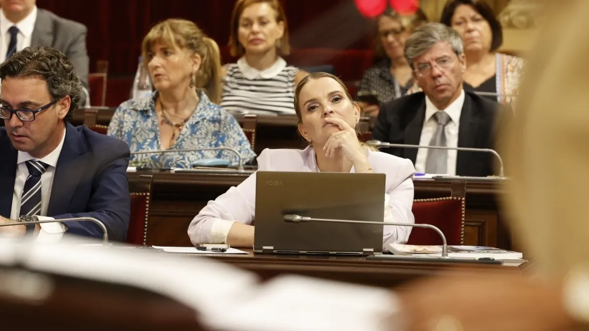 Prohens rebrà avui entitats educatives que s’oposen al model de lliure elecció de llengua que pacten el PP i Vox