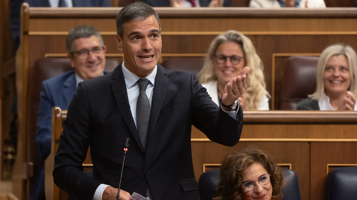 Pedro Sánchez: “El comportament del president del Parlament mereix la reprovació i la dimissió”