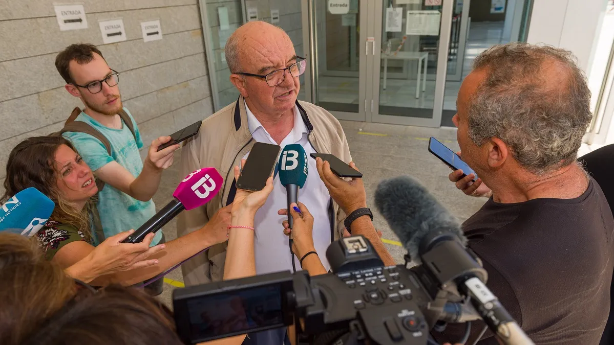 Llibertat amb mesures cautelars per a Ángel Luis Guerrero i els altres cinc detinguts per la presumpta corrupció a Sant Josep