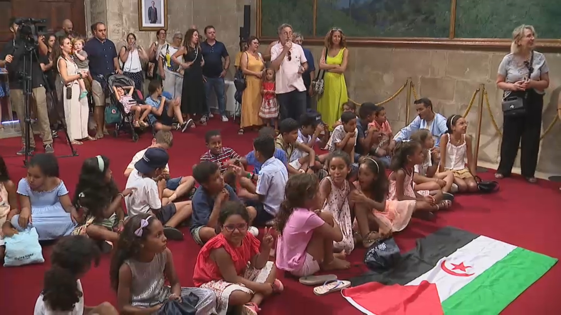 Un retard en els visats suspèn l’arribada dels infants sahrauís de Vacances en Pau
