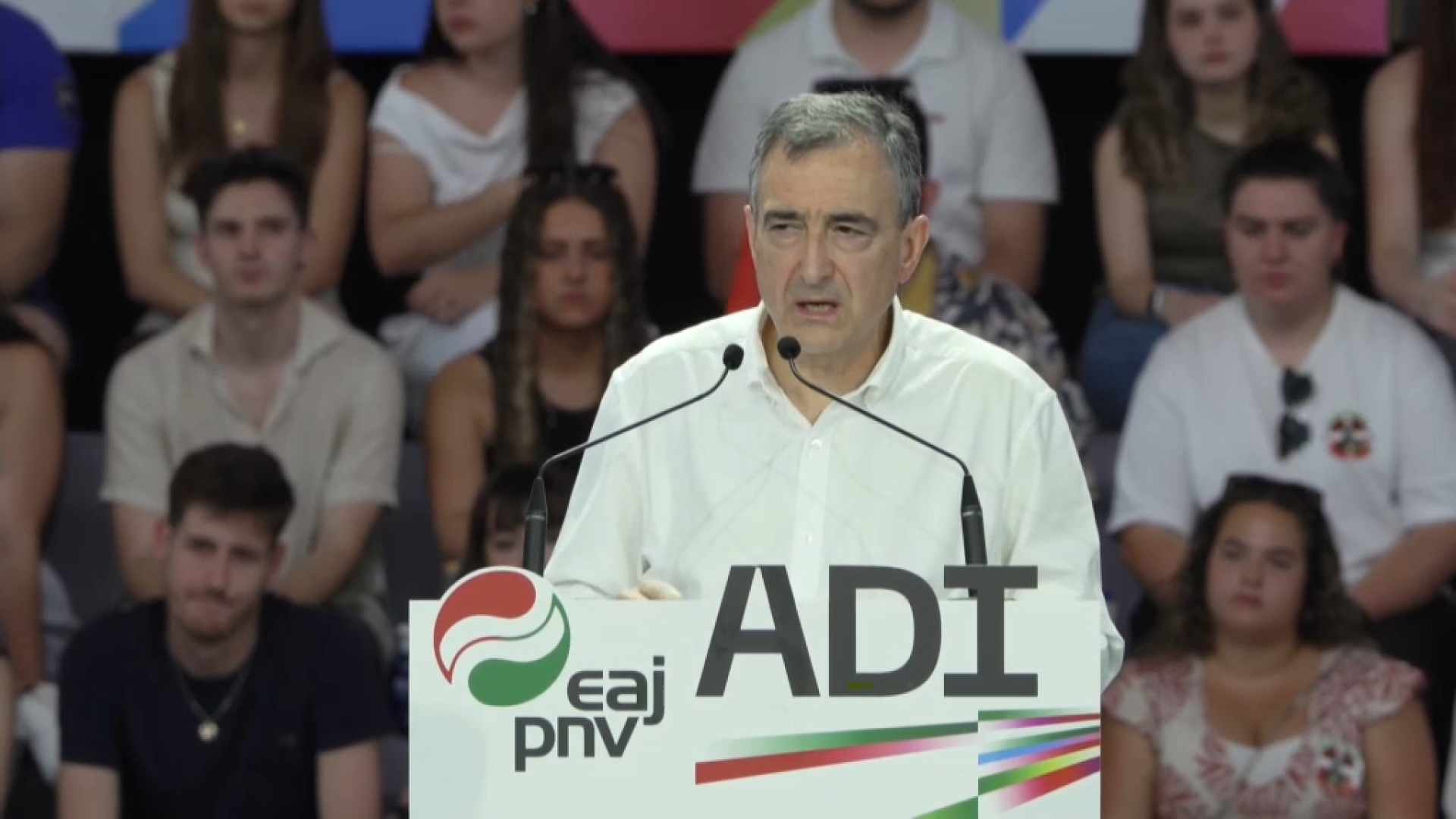 Aitor Esteban considera “irresponsable” que el Govern de Sánchez “continuï més enllà de 2026”