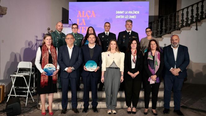 25N | El Govern reconeix la tasca de sis serveis essencials d’atenció a les víctimes de violència masclista