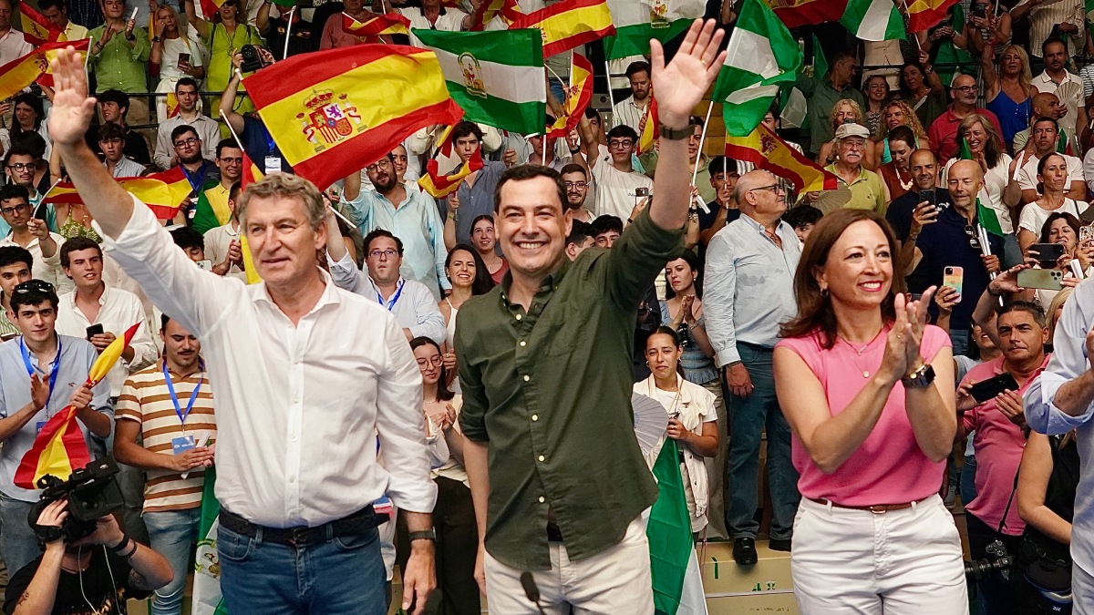 Feijóo protagonitza un acte a Màlaga per la democràcia i contra la corrupció