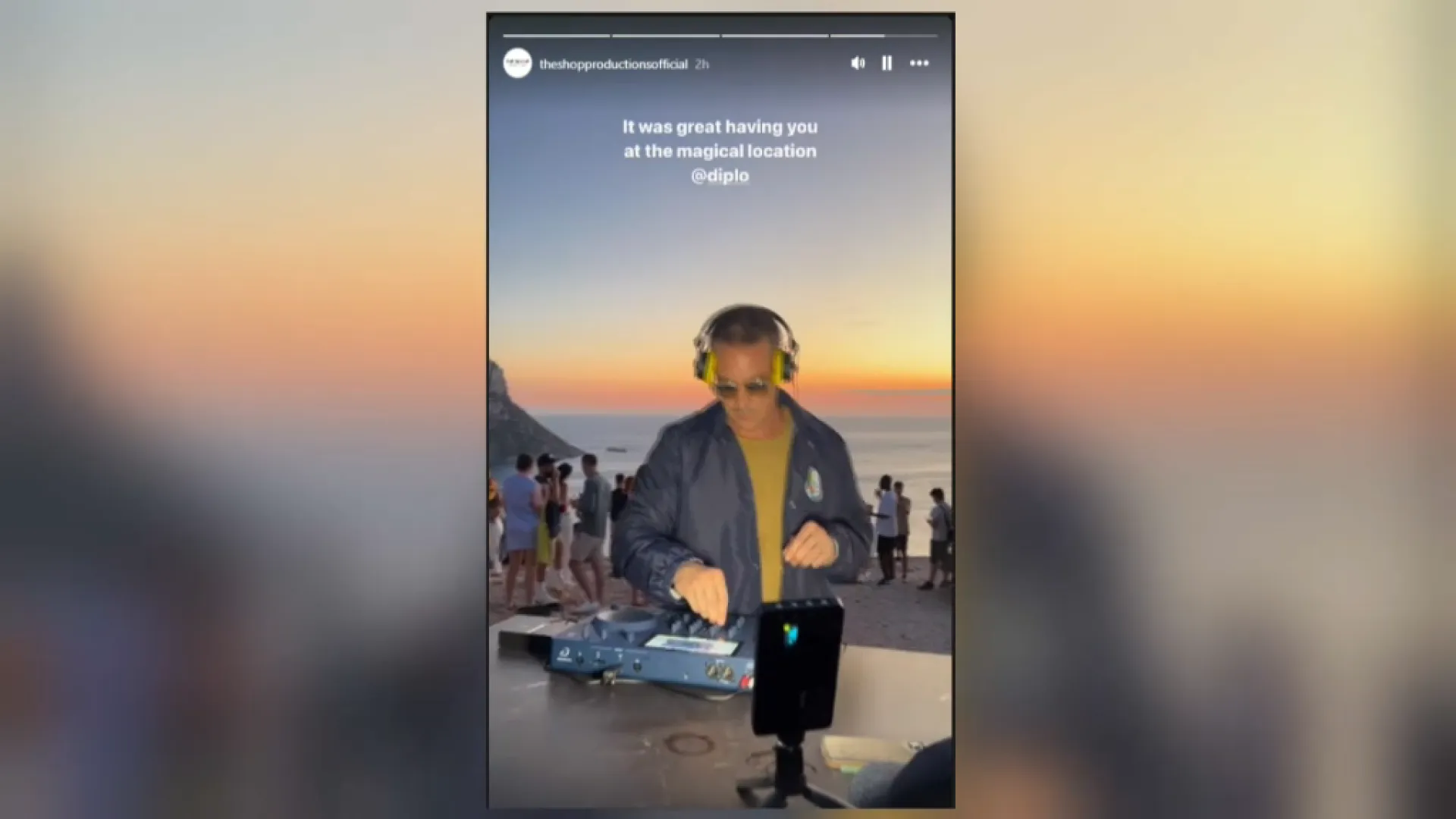 Sant Josep demana una investigació per la festa il·legal en el mirador des Vedrà del DJ Diplo