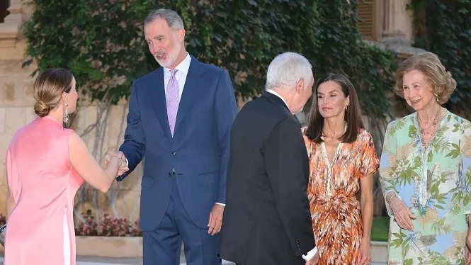 600 representants de la societat illenca a Marivent en l’audiència dels reis