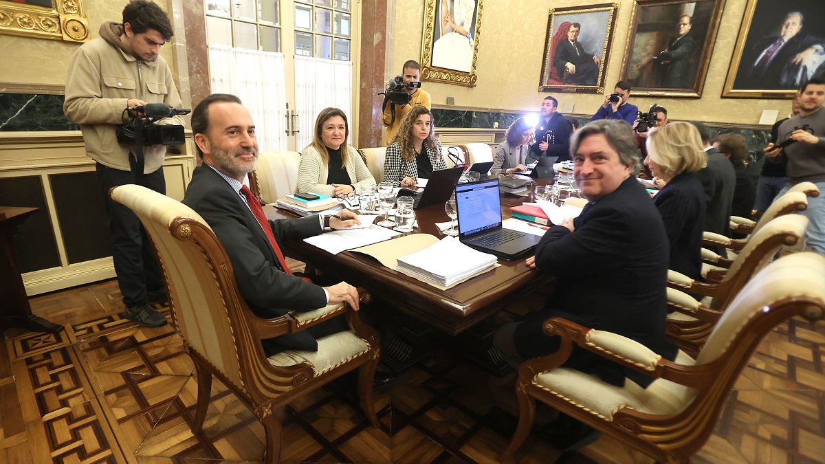 Més per Menorca i Unides Podem demanaran debatre la suspensió de Le Senne en el pròxim ple