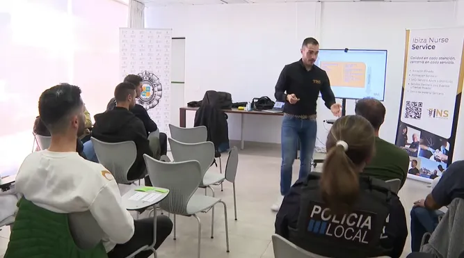 Davant vídeos virals sobre els efectes del fentanil, la Policia Local de Sant Josep vol saber-ne més