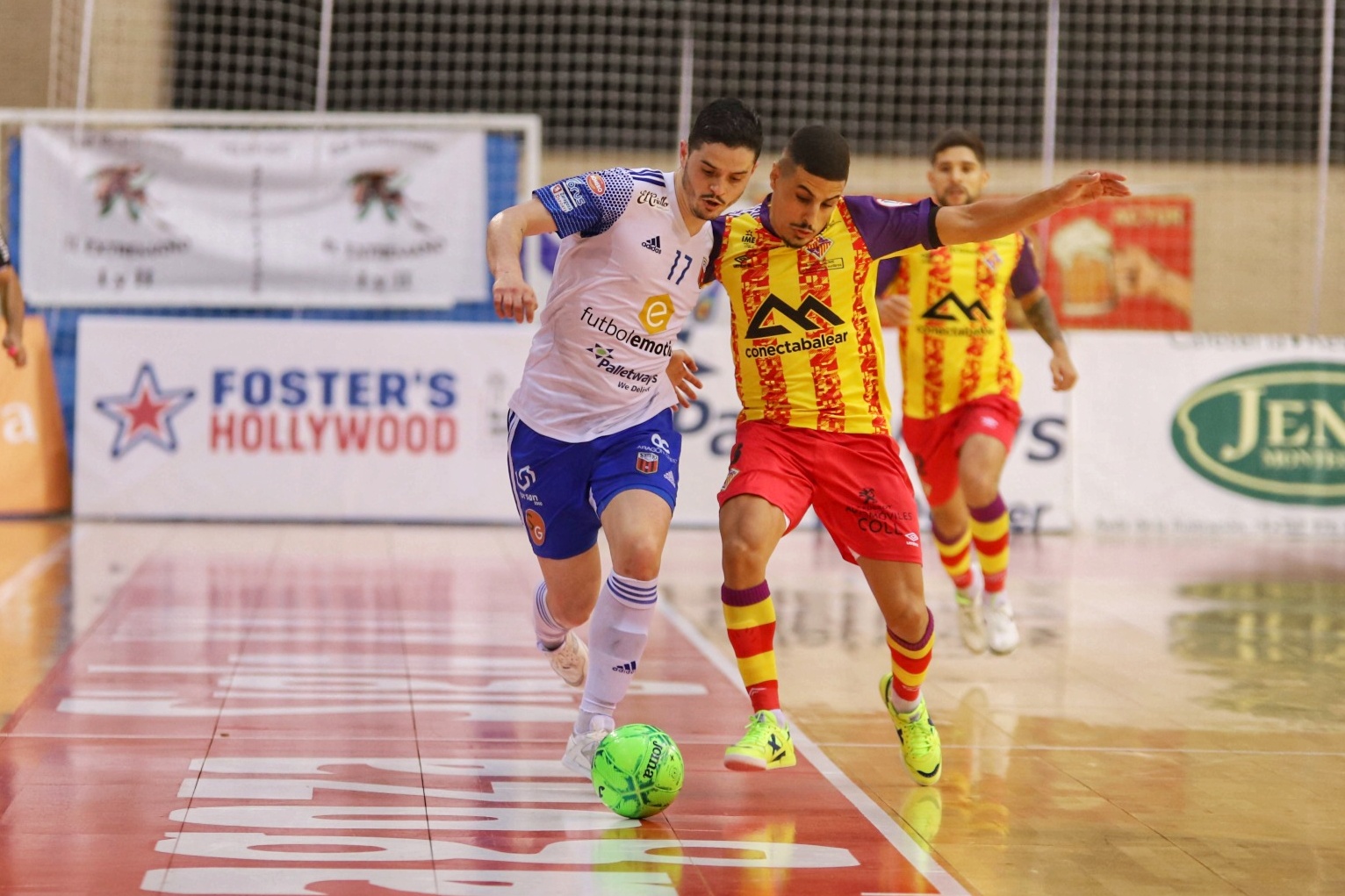El+Saragossa+for%C3%A7a+el+tercer+partit+de+quarts+davant+el+Palma+Futsal