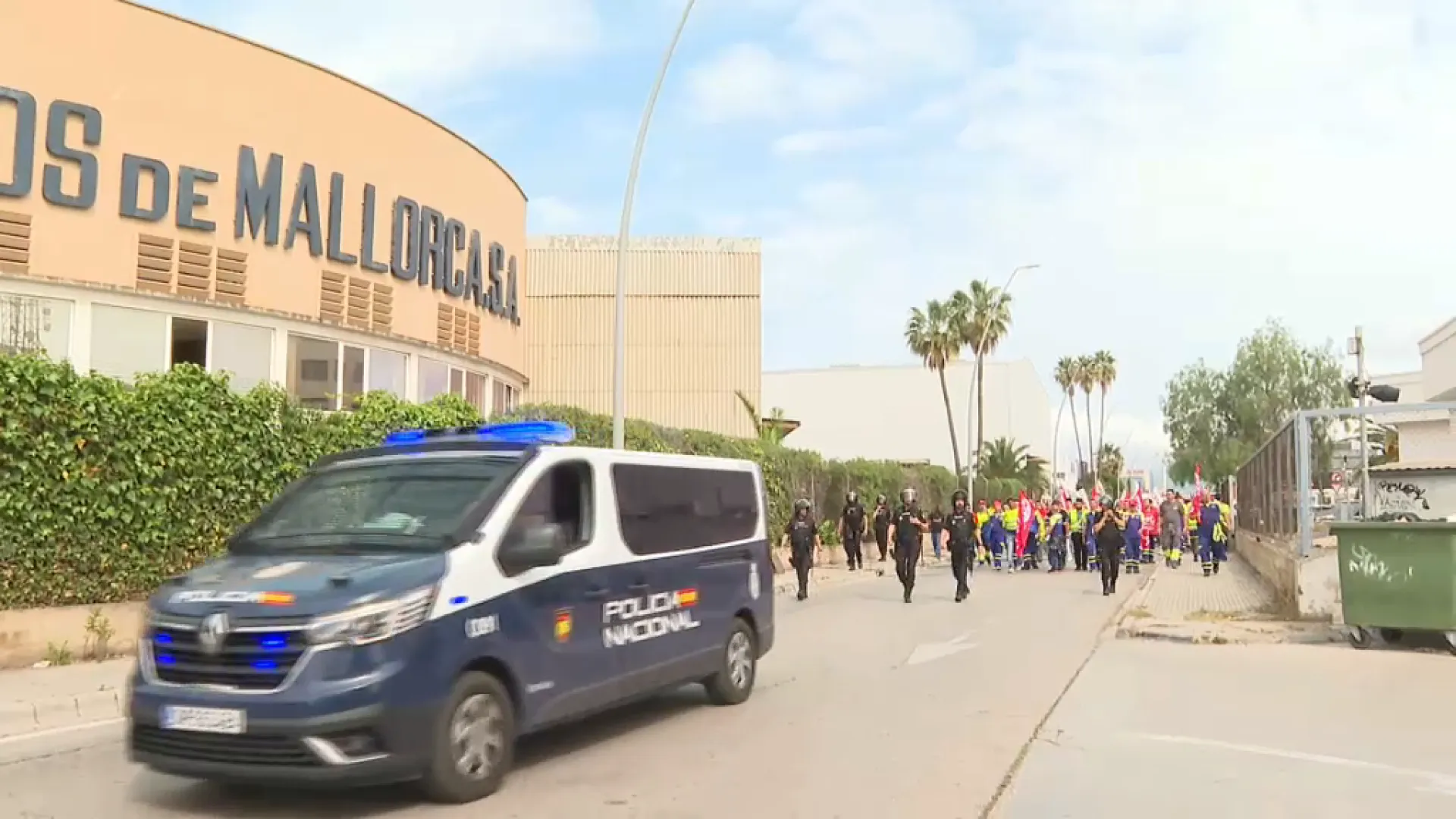 Reunió d’urgència per intentar desconvocar la vaga al sector del metall