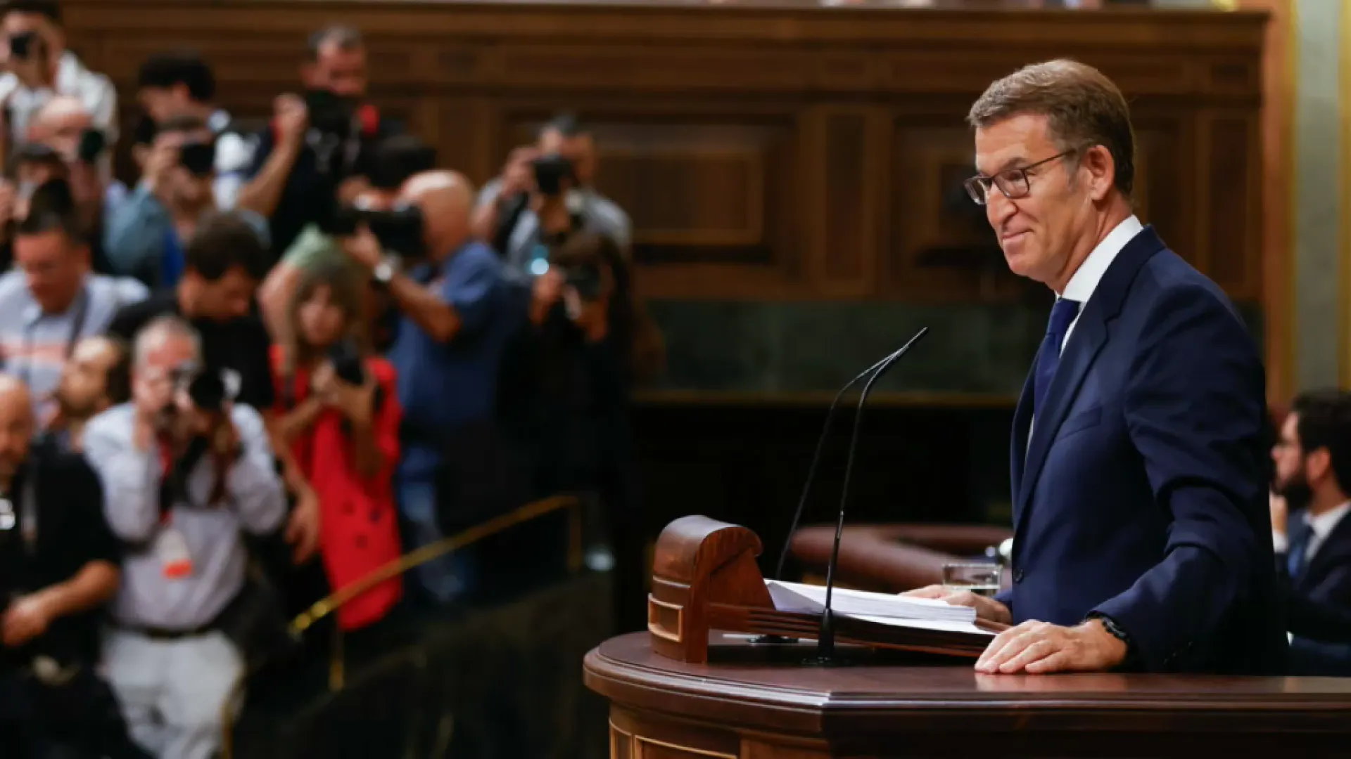 Primera jornada del debat d’investidura marcat per l’absència d’un cara a cara entre Feijóo i Sánchez