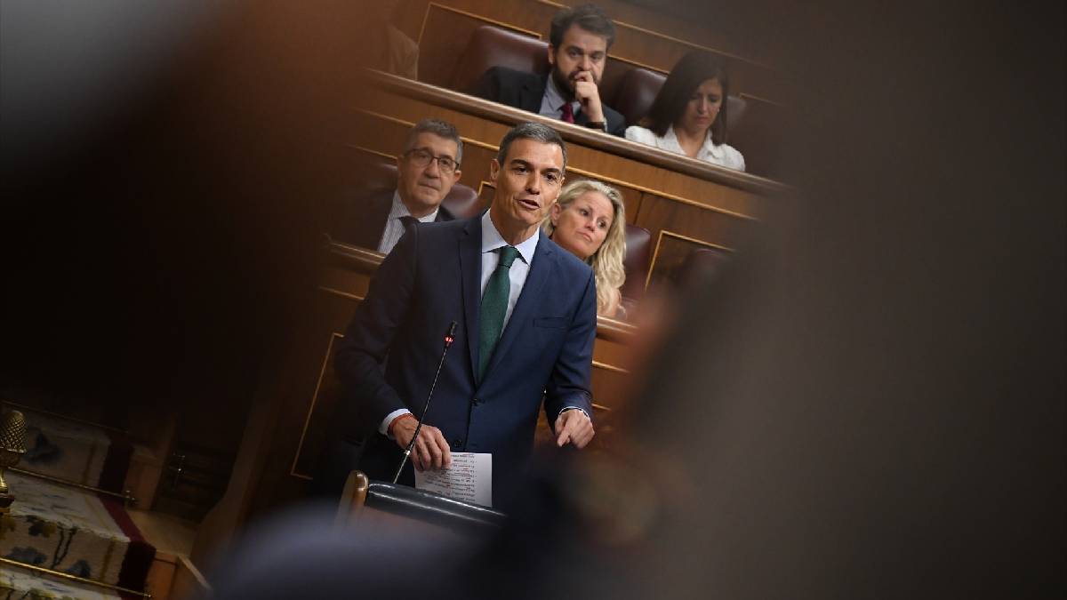 El darrer baròmetre del CIS dona 7 punts d’avantatge al PSOE sobre el PP