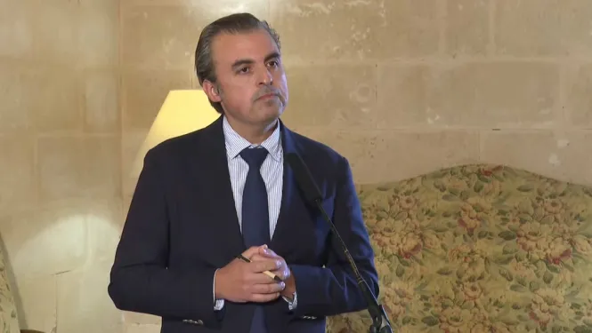El conseller Vera es reuneix avui amb les meses d’Educació per cercar complicitat i desenvolupar la lliure elecció de llengua