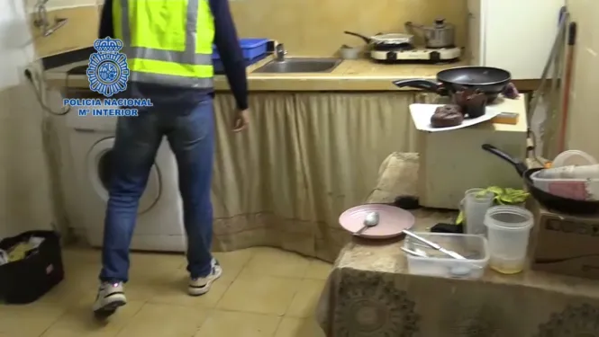 Detingut un policia local de Palma per llogar fins a 73 infrahabitatges a migrants en condicions insalubres