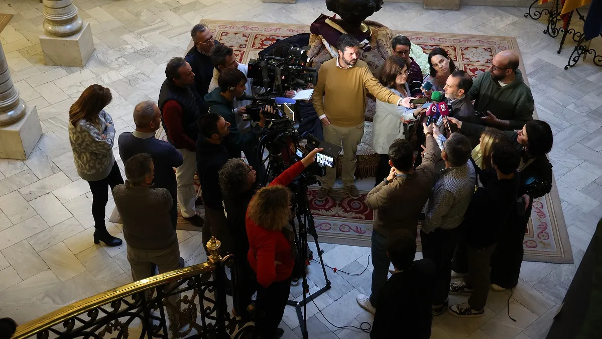 La crisi de Vox: 11 dies d’acusacions, acostaments i retrets, en fotos