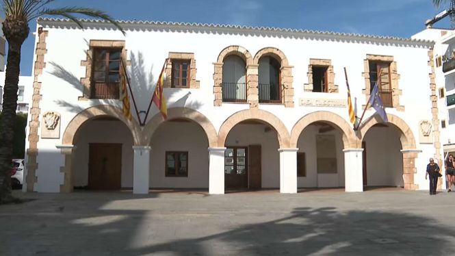 Santa Eulària tramita sis sancions per lloguer turístic il·legal que superen els 900.000 euros