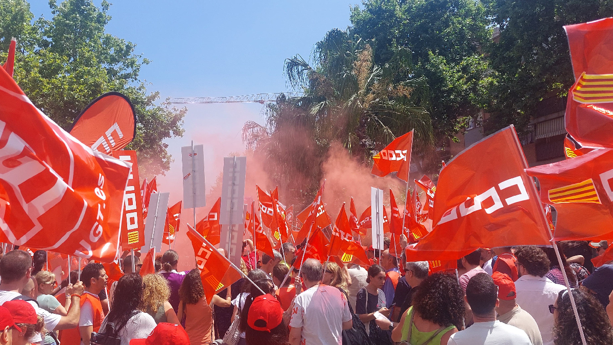 Primera mobilització dels treballadors per intentar desbloquejar la negociació del conveni d’hostaleria
