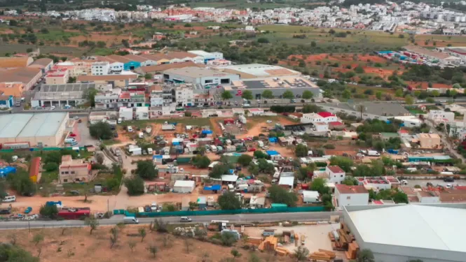 El Govern obrirà expedient sancionador contra un dels propietaris del càmping il·legal de Can Rova a Santa Eulària