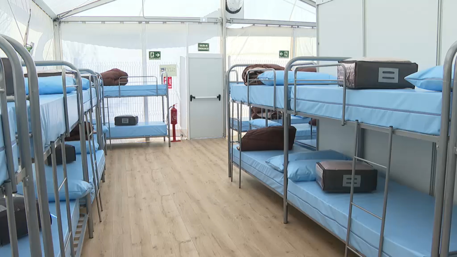 38 llits en espais separats per a homes i dones: així és el centre de primera acollida de migrants de Formentera