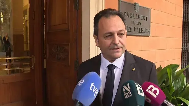 Llorenç Córdoba: “Vaig demanar diners per compensar les despeses parlamentàries”