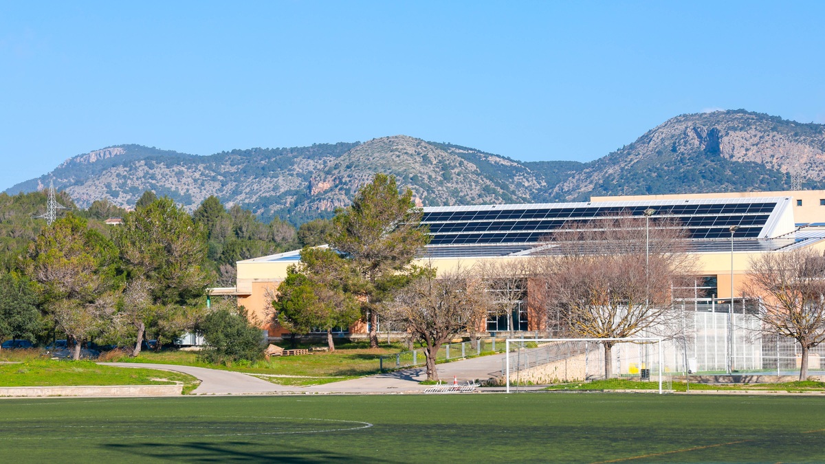 Palma tanca parcs i la UIB suspèn les activitats a l’aire lliure per l’avís taronja per fortes pluges