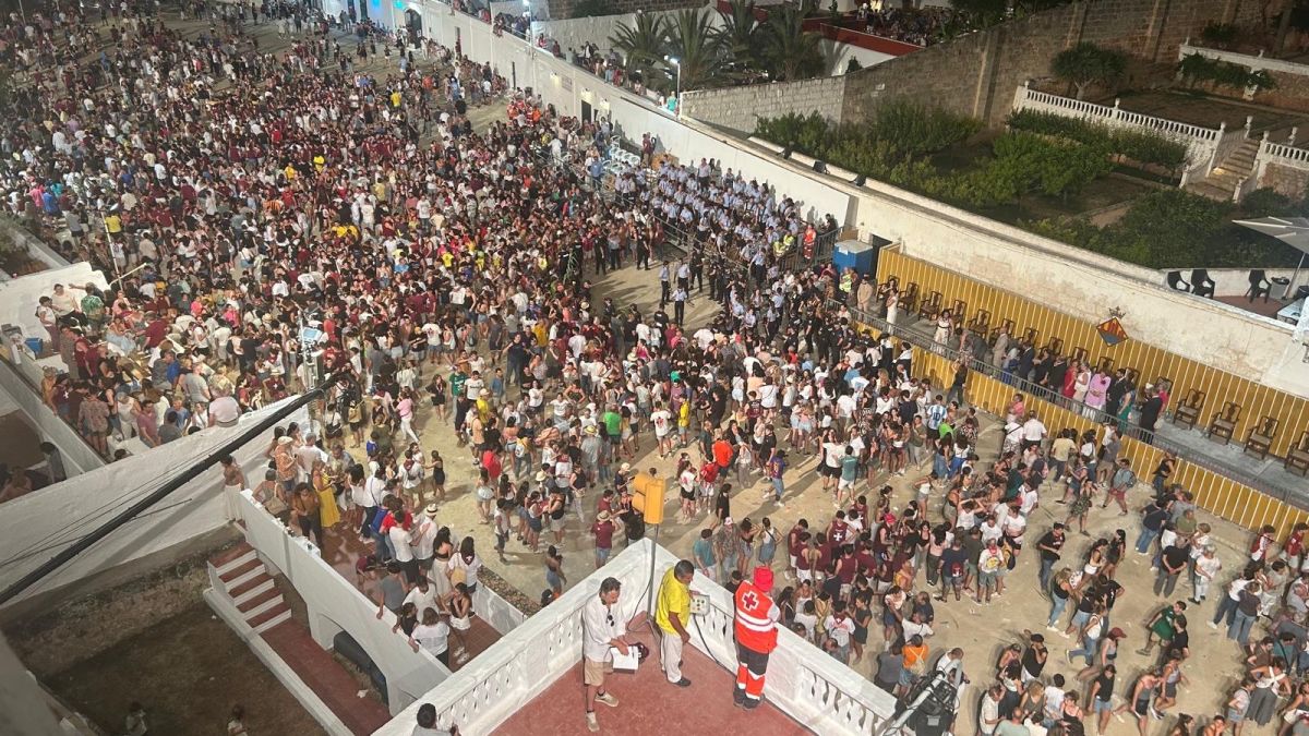 Ingressen a l’UCI de Son Espases un home ferit greu als jocs des Pla de Ciutadella