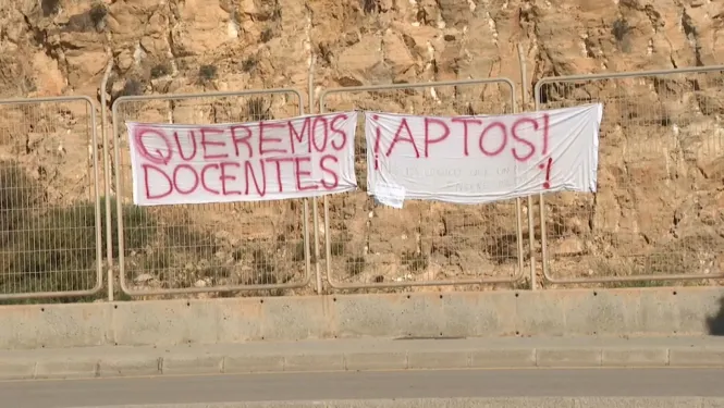 Els alumnes de l’escola nauticopesquera denuncien la inexperiència d’alguns dels seus professors