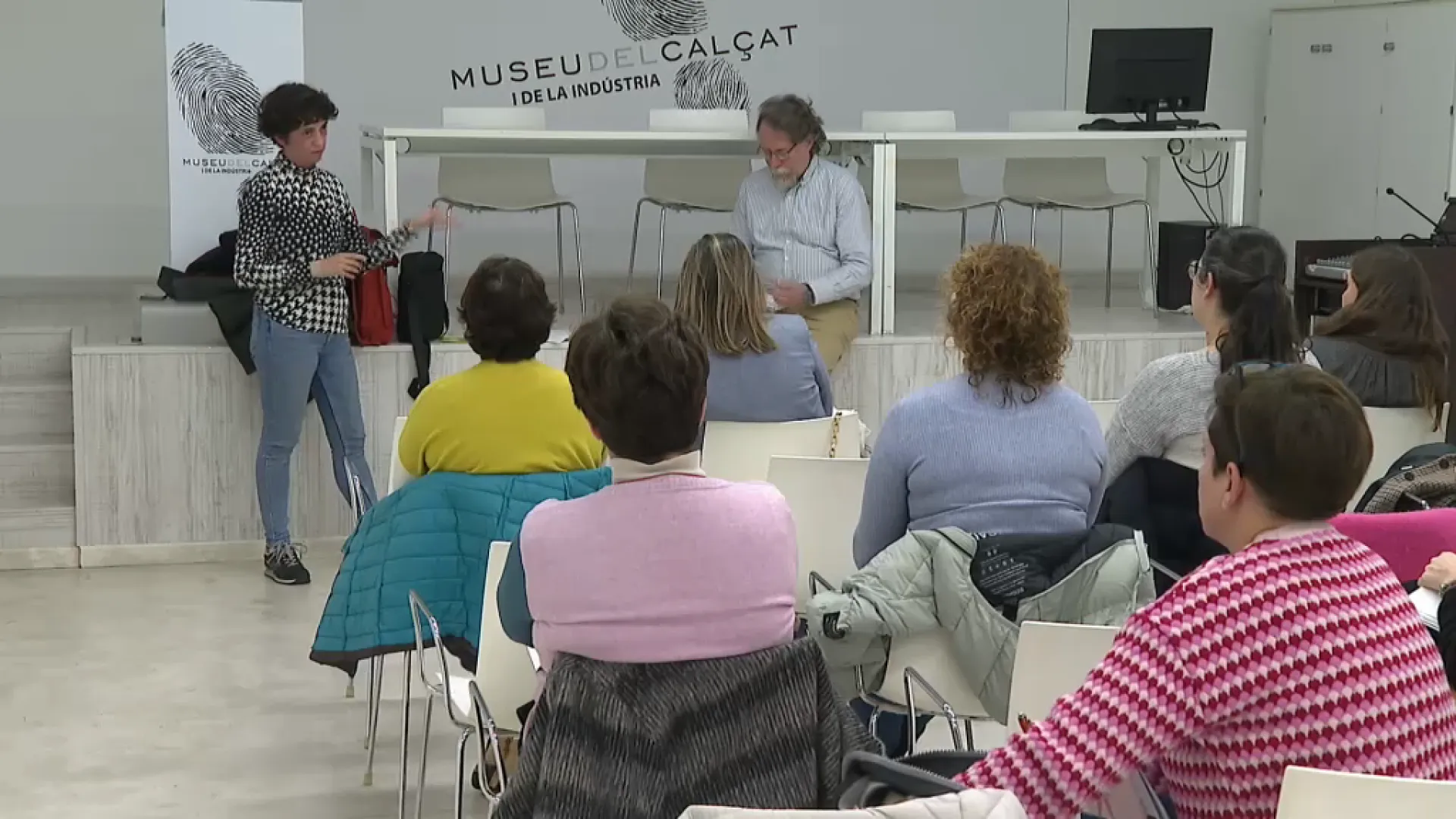El moviment Adolescència sense mòbil s’estén i ja té grups de treball a la Part Forana