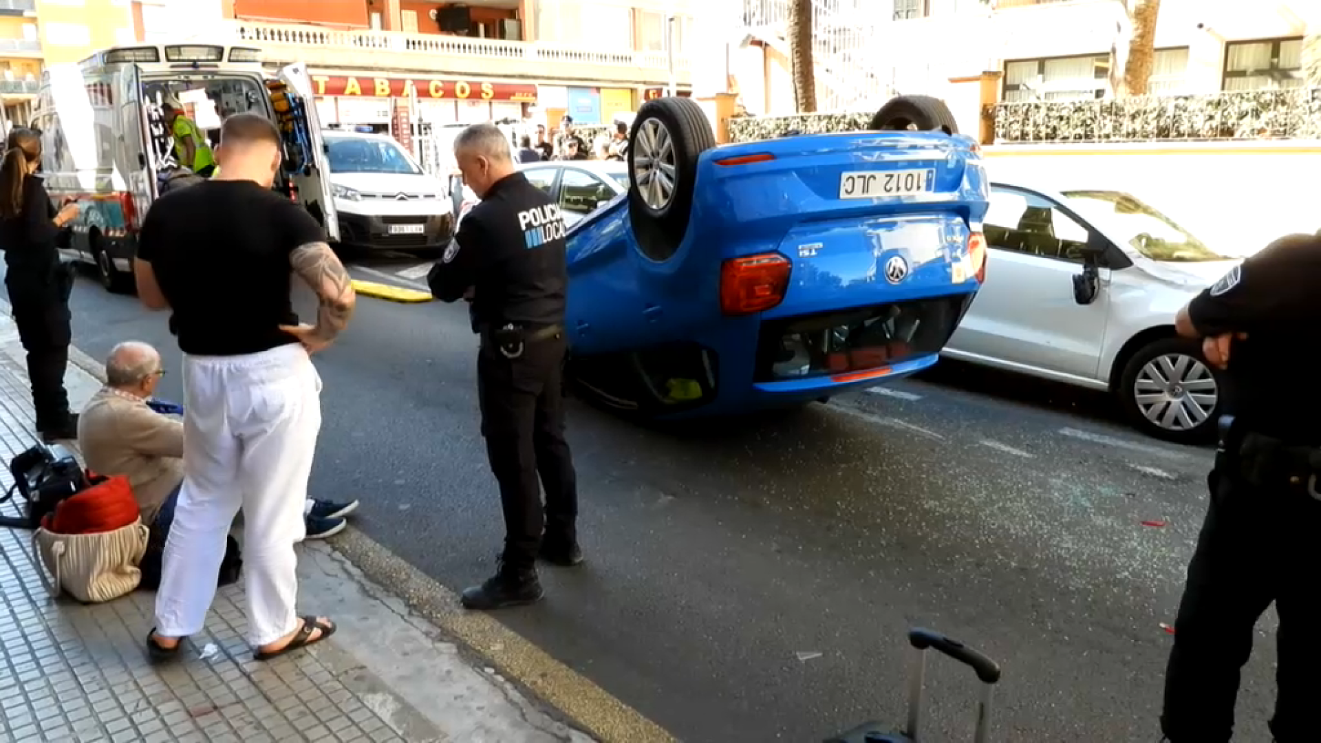 Totalment trabucat després d’una topada quan va entrar contra direcció a un carrer de Platja de Palma