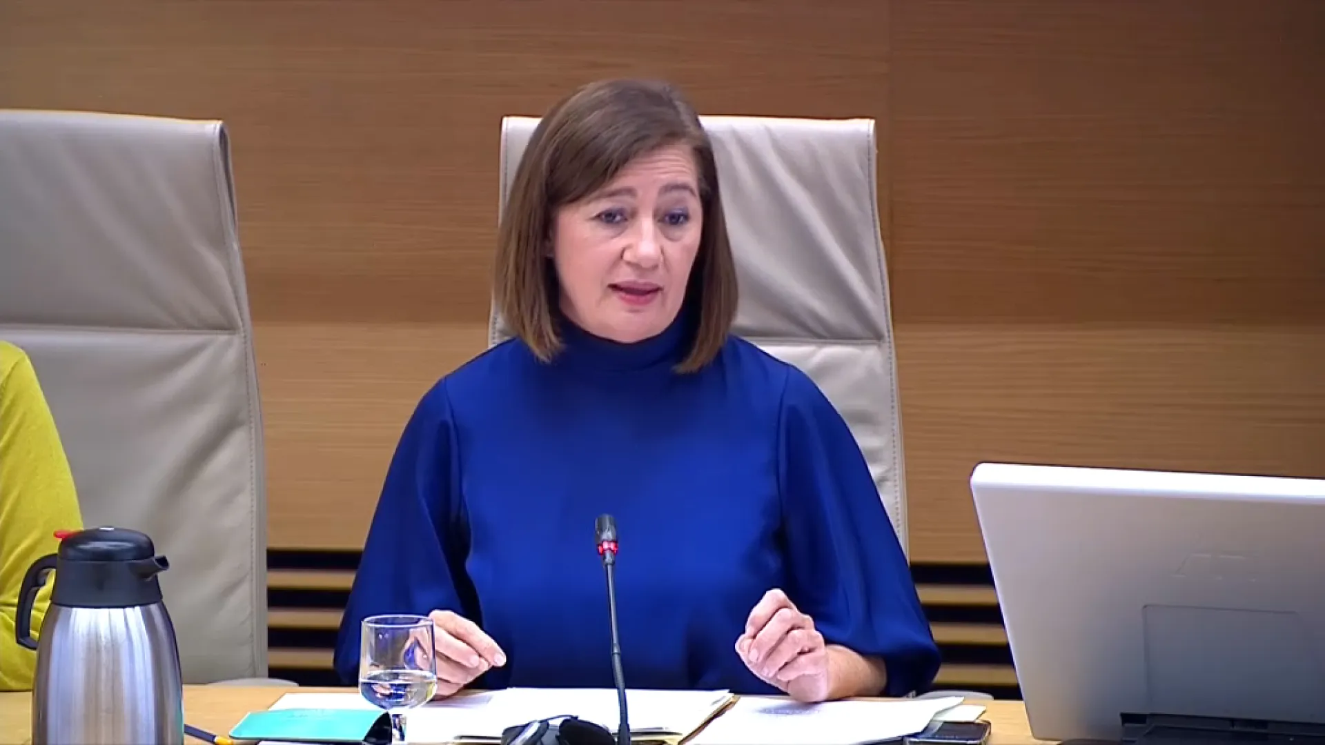 Armengol admet que va parlar amb Ábalos i que va poder conversar amb Koldo, però no per a contractes