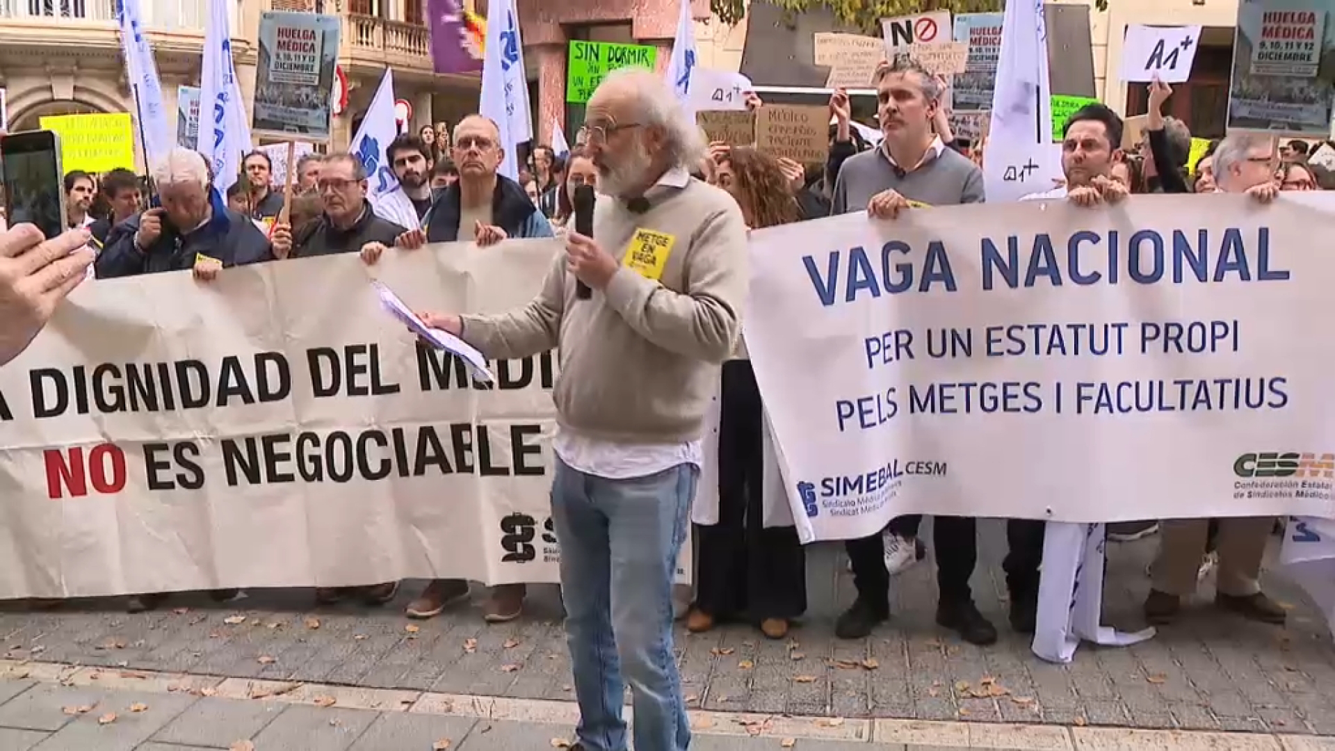 Sanitat descarta un Estatut Marc propi per a metges després de la reunió amb els sindicats