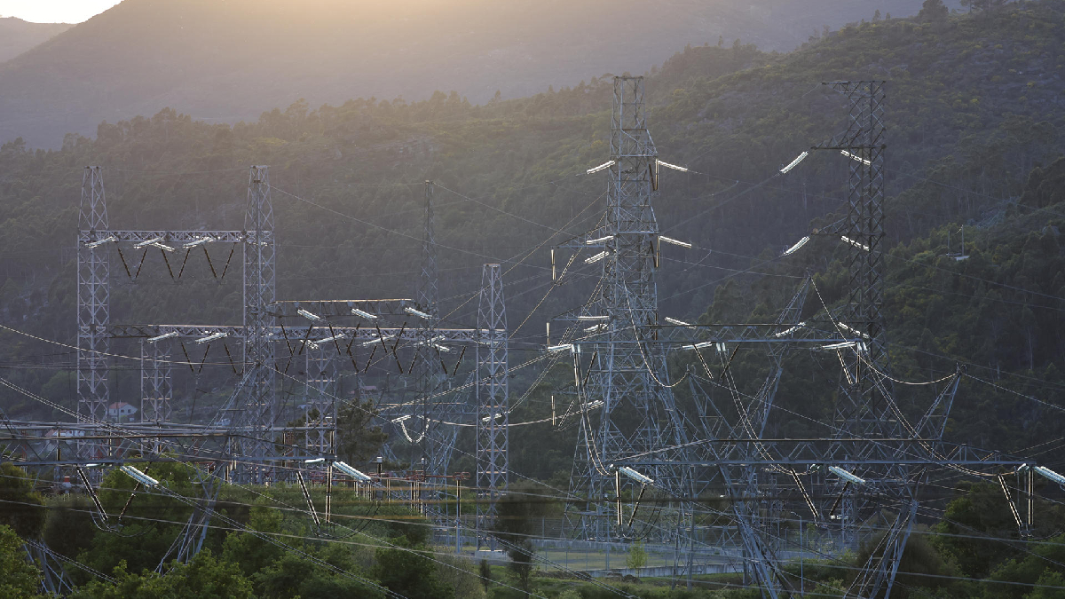Es restableix el 99,95% de la demanda elèctrica a la Península
