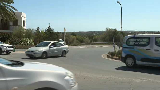 Problemes a formentera.eco: els vehicles dels residents encara no estan acreditats per circular a l’illa