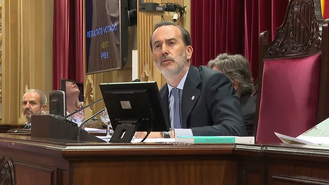 PP i Vox frenen el debat sobre la remoció de Le Senne