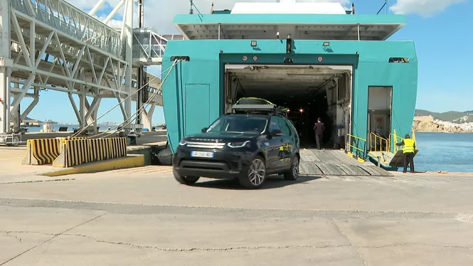 El Consell d’Eivissa dona 10 dies a les navilieres perquè informin dels vehicles embarcats