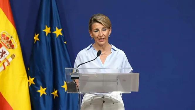 Yolanda Díaz exigeix al PSOE un gir de la legislatura i canvis en el si de la coalició
