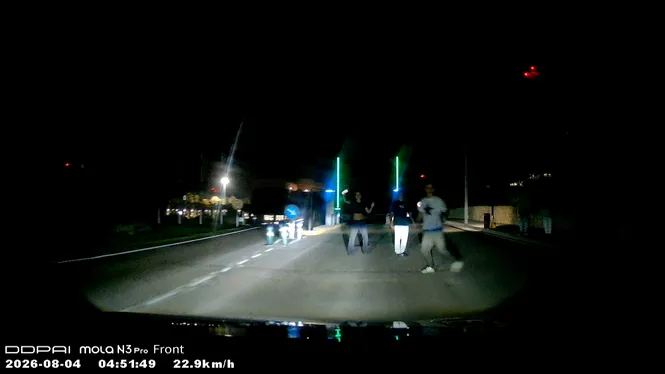 Els taxistes denuncien la perillositat de la carretera de l’aeroport de Menorca durant la nit