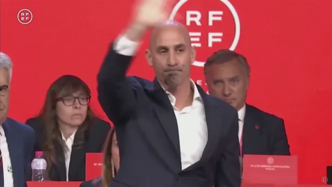 La FIFA ha comunicat que suspèn provisionalment 90 dies el president de la RFEF, Luis Rubiales