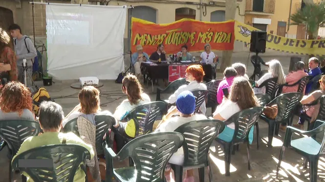 La precarietat laboral i el fort impacte ambiental que deixa el turisme, temes estelars en una nova jornada de la Contracimera