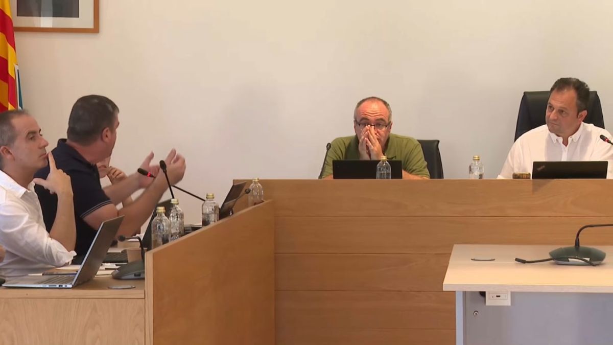 PSOE i Sa Unió sumen forces per obligar Córdoba a sotmetre’s a la moció de confiança