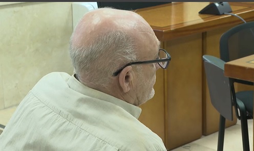 Set anys i mig de presó per a l’expolicia local de Son Servera que va intentar apunyalar la seva dona